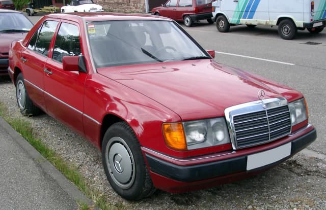 Mercedes W124 jaki silnik - porównanie opcji dla lepszej decyzji Mercedes W124 jaki silnik - porównanie opcji dla lepszej decyzji